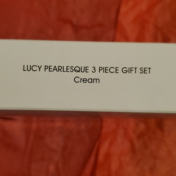 💞Avon gift set - Picture 2 of 8